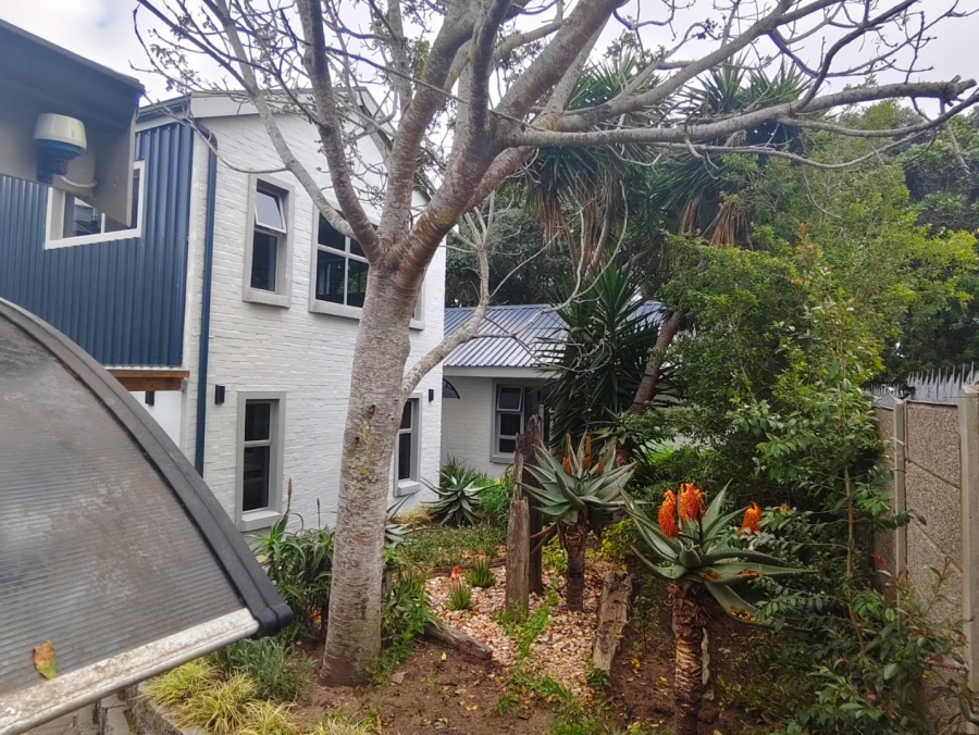 4 Bedroom Property for Sale in Wilderness Central Western Cape